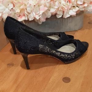 NINE WEST Black Lace Heels Size 8 1/2